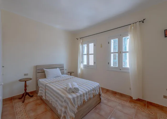Nyaraló Seaview Penthouse With Roof In Marina El Gouna Egypt Gurdaka